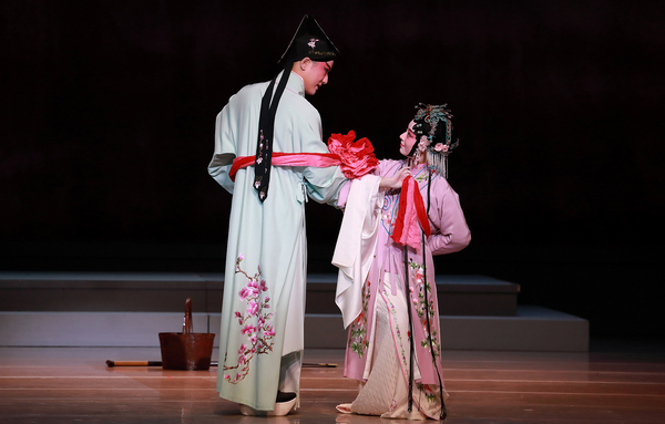 3 青春版《牡丹亭》(俞玖林&刘煜).jpg